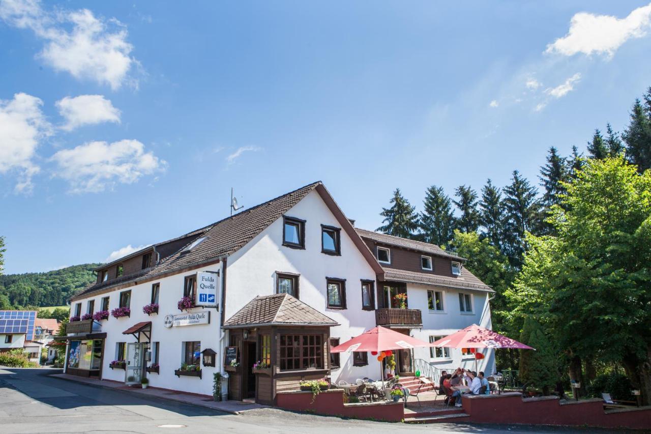 Hotel Berghof Wasserkuppe & Gaestehaus Fuldaquelle Gersfeld Zewnętrze zdjęcie